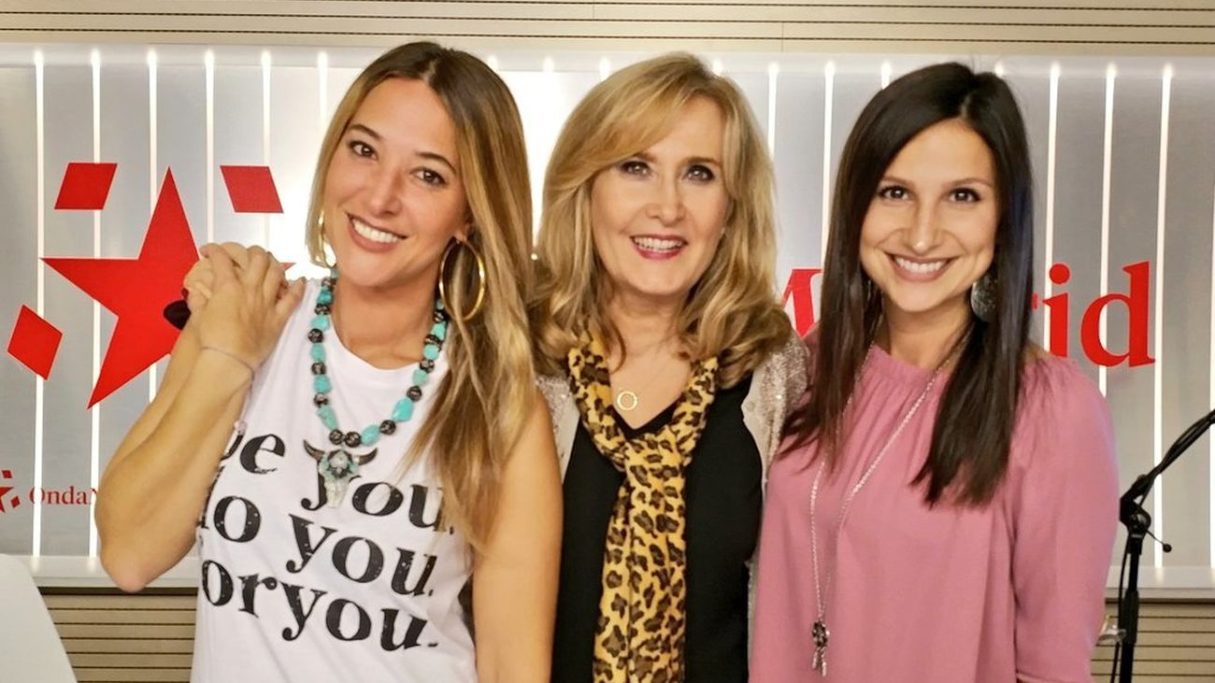 ELLA BAILA SOLA - MARTA BOTÍA - MEDINAS MANAGEMENT MARTA BOTIA - ELLA BAILA SOLA